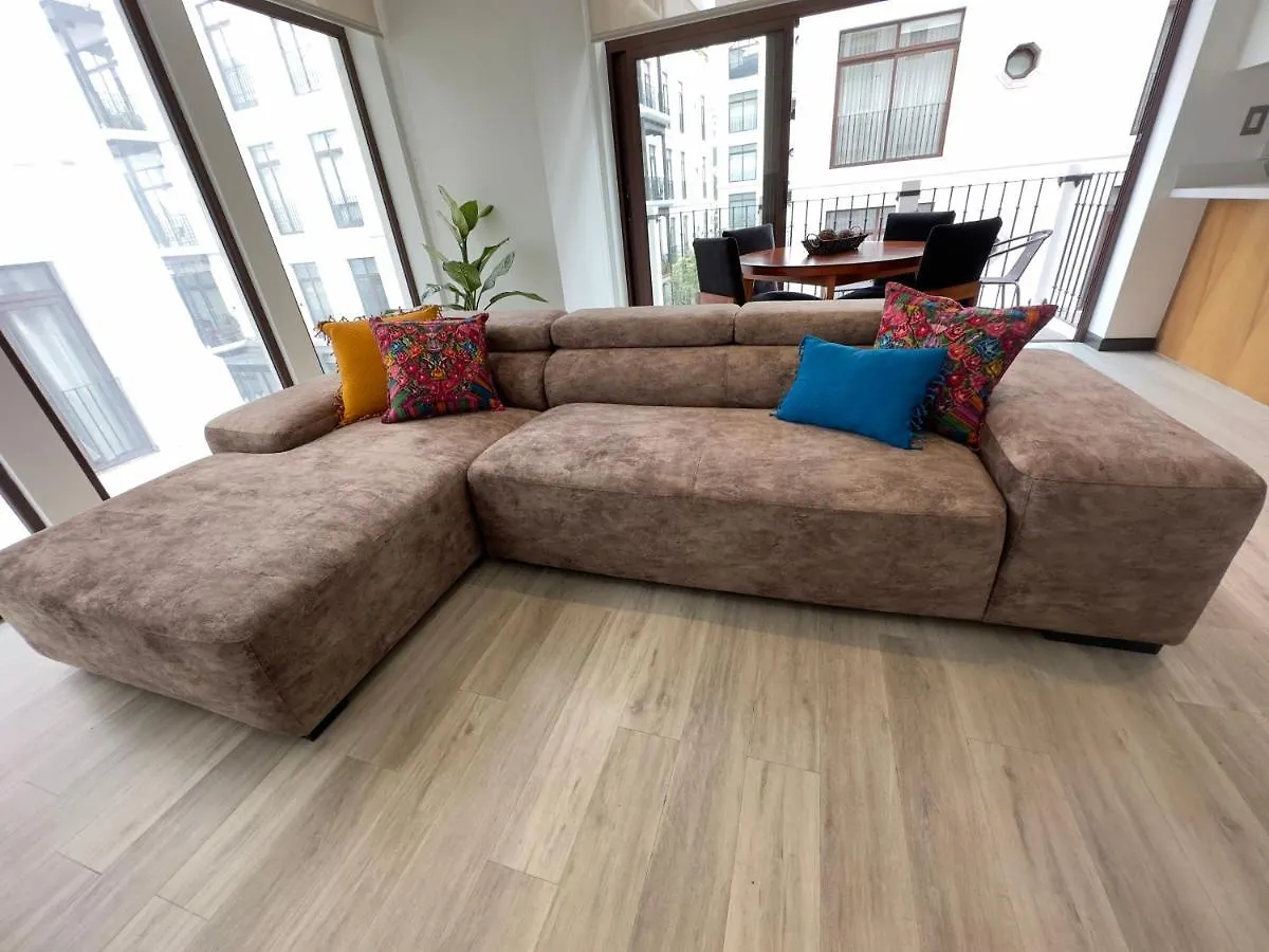 L2A 205 - Boutique Apartamento En Cayala Para 5 Huespedes Guatemala City